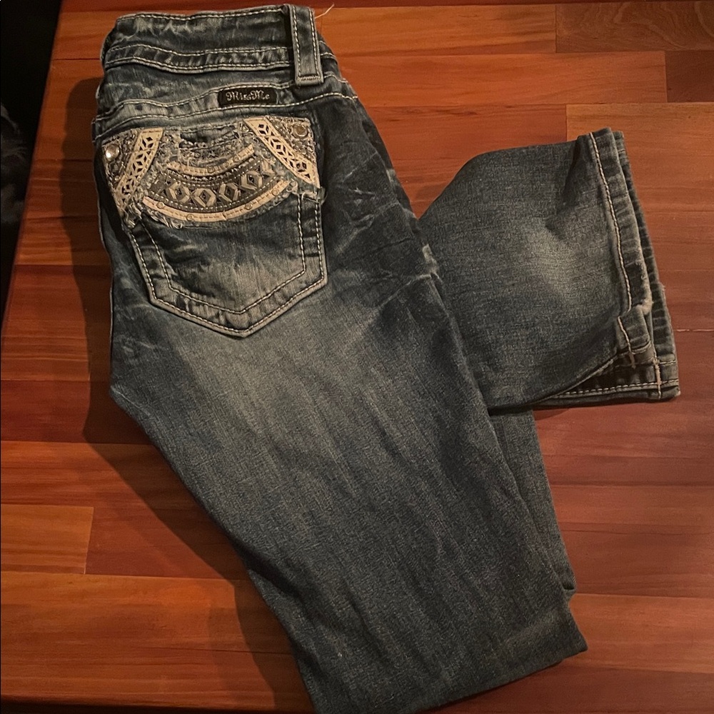 Miss Me signature boot jeans size 25